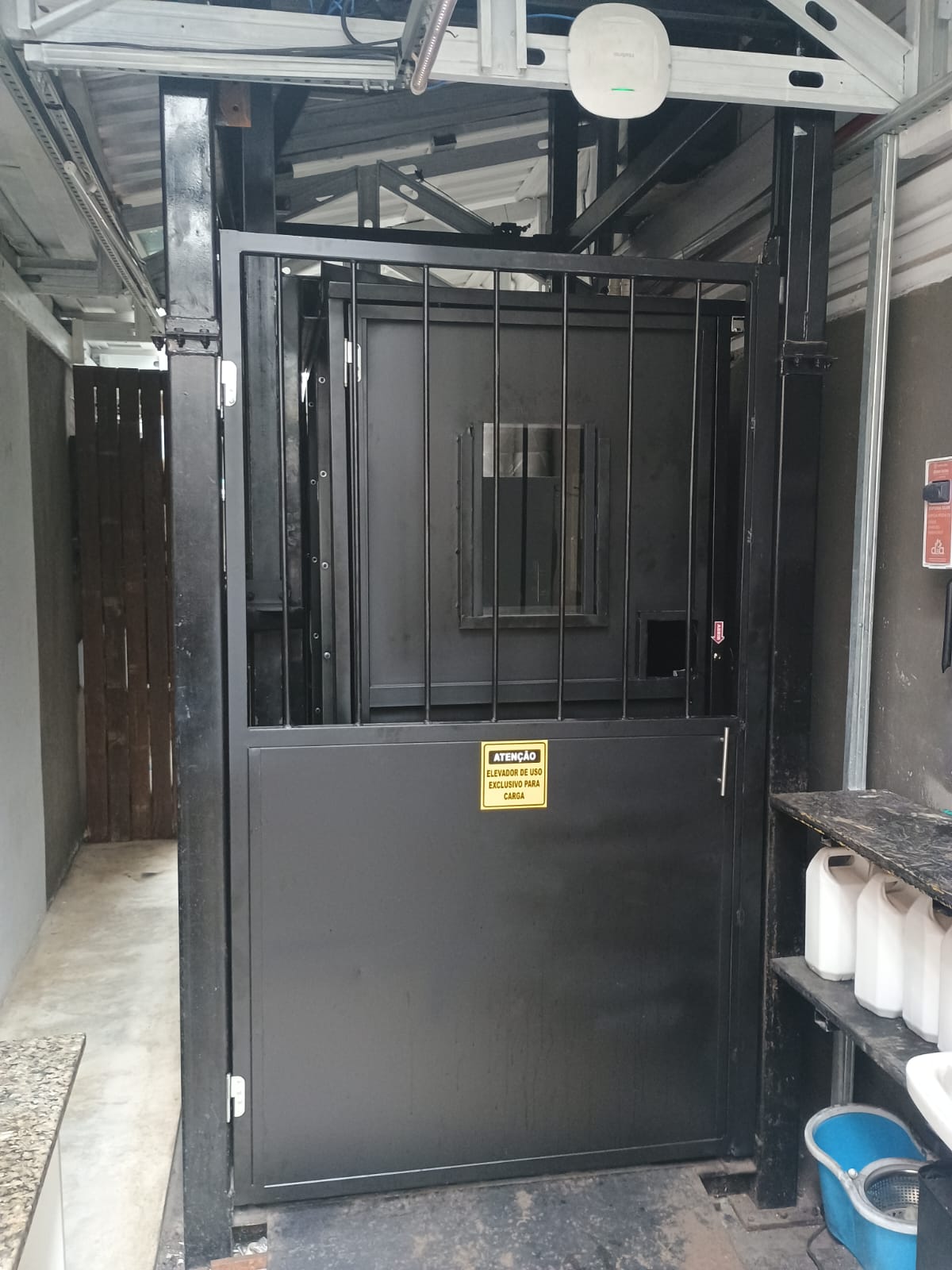 Manutenção de Elevador